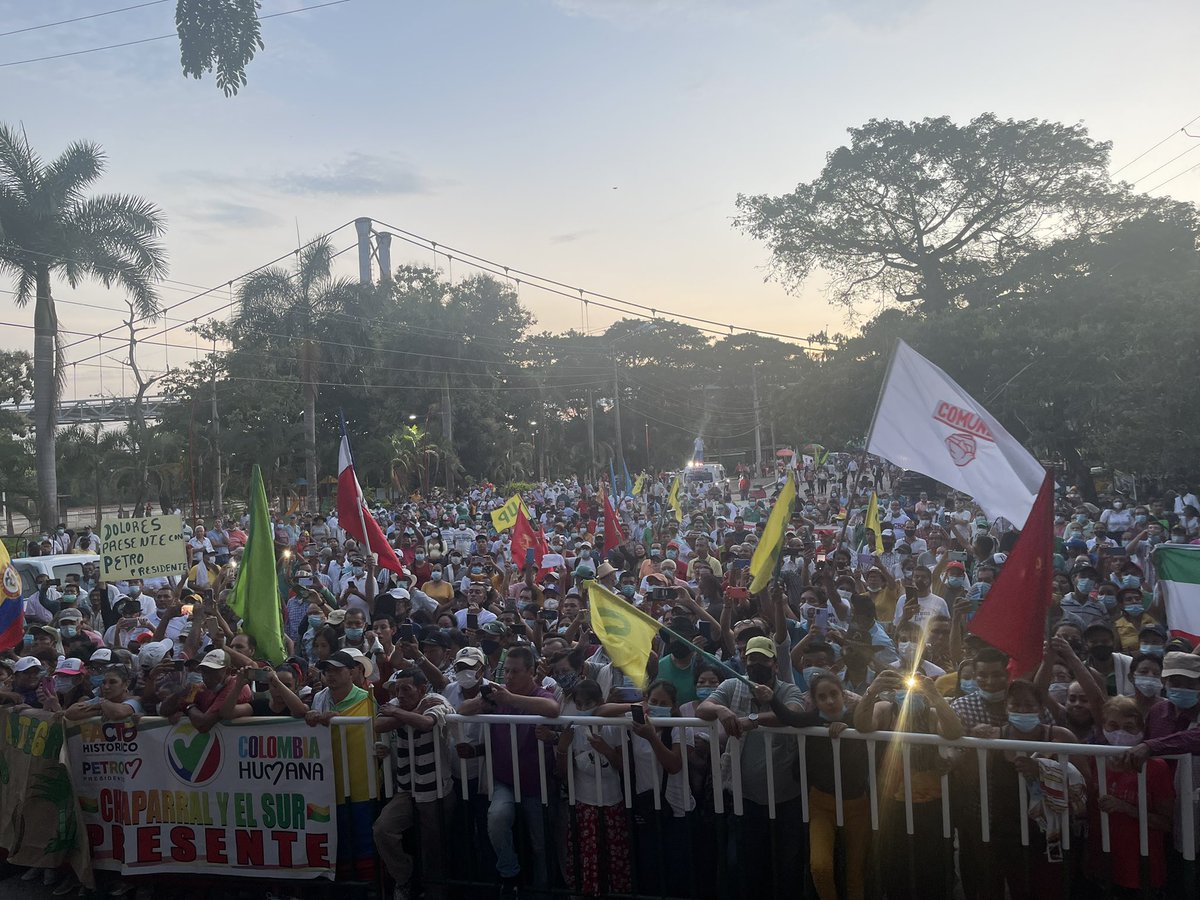 Wilson_Suaza_'s tweet photo. Y ahora fue en Purificación Tolima, llenando plazas @petrogustavo.

Impresionante! https://t.co/kymstSc8YD