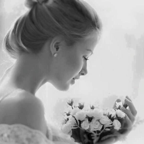 cicektencicek's tweet photo. Sevdiklerinizin gülümseme nedeni olun 🙂
Unutmayın ki gülümsetmek en çok sizi mutlu eder 😇
Çiçek🌺
İyi akşamlar😊🌺😊🌺😊 https://t.co/OegUcUFl3k
