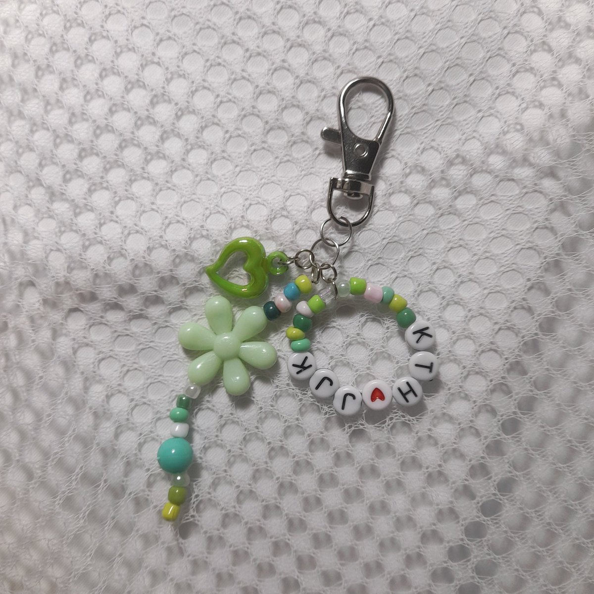 TAEKOOK, Nervio Anahtarlık 🍀🍸

Taehyung ve Jungkook ikilisini hepimiz biliyoruz. Doğanın esintileriyle TAEKOOK Nervio, size bu ikilinin verdiği rahatlığı verecek!

#bts #bangtan #vkook #taekook #jungkook #taehyung #küçükişletme #kpop