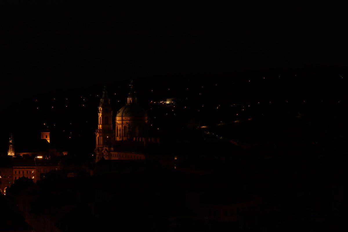 soila_kenya's tweet photo. This happened by mistake but I actually really like it
#pragueviews https://t.co/VgXZB0FFMH