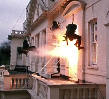 oxley264's tweet photo. WHO DARES WINS 1982
Lewis Collins Richard Widmark
Judy Davis Edward Woodward
John Duttine Robert Webber
Ingrid Pitt Kenneth Griffith
Rosalind Lloyd Tony Doyle
#IanSharp #EuanLloyd
#IngridPittBOTD1937 https://t.co/dgsVSYemTT