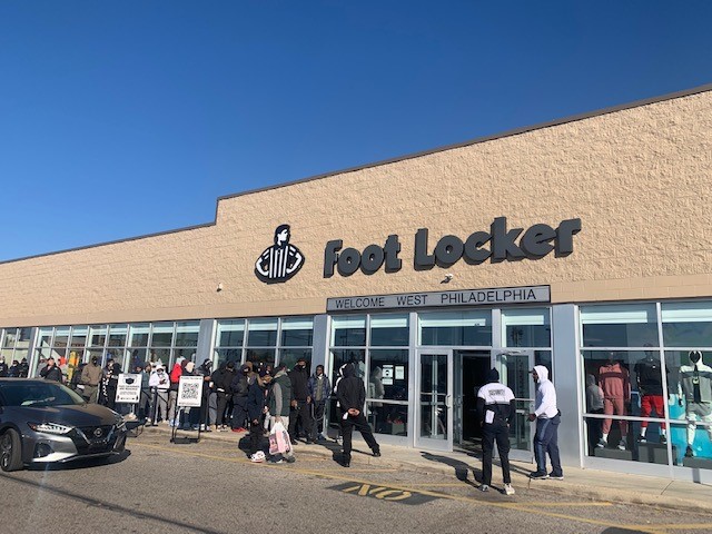 GoldenbergGroup's tweet image. Foot Locker is NOW OPEN at ParkWest Town Center! 
We and the Foot Locker team have had a BLAST getting ready to open for you. Come visit us for our Grand Opening TODAY!