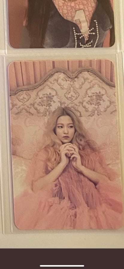 gwloonaverse's tweet photo. wtb lfs ph
red velvet queendom one of these nights ootn yeri irene seulgi joy wendy pc photocard the velvet

[ yeri the velvet album pc ]
> clean pc
> onhand

dm me if selling!!! https://t.co/DmUTOuNYpi