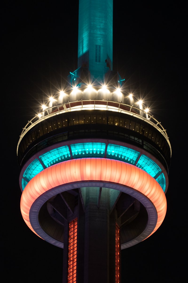 TourCNTower's tweet photo. Tonight the #CNTower will be lit teal, yellow, orange and purple for the 100th Anniversary of St. Joseph's Health Centre / Ce soir la #TourCN sera illuminée en sarcelle, jaune, orange et violet pour le 100e anniversaire du St. Joseph’s Health Centre https://t.co/vgtuI5eH0d