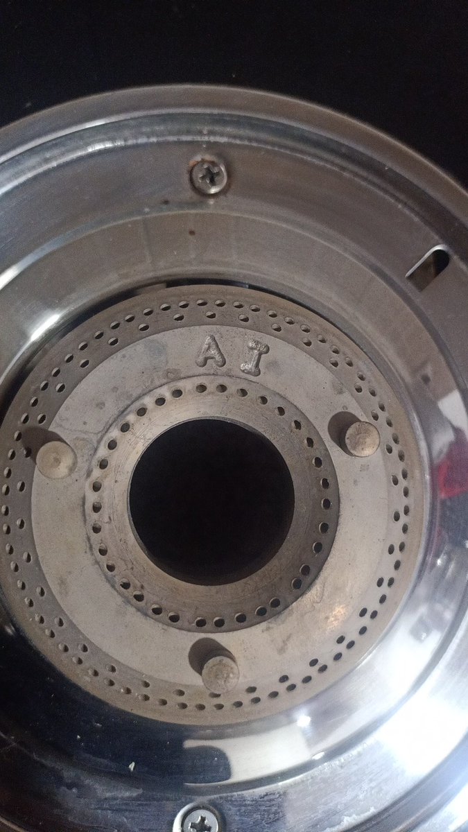 d_dataguy's tweet photo. @abhi1thakur My Gas Burner !!!! https://t.co/BniGH6tYuR