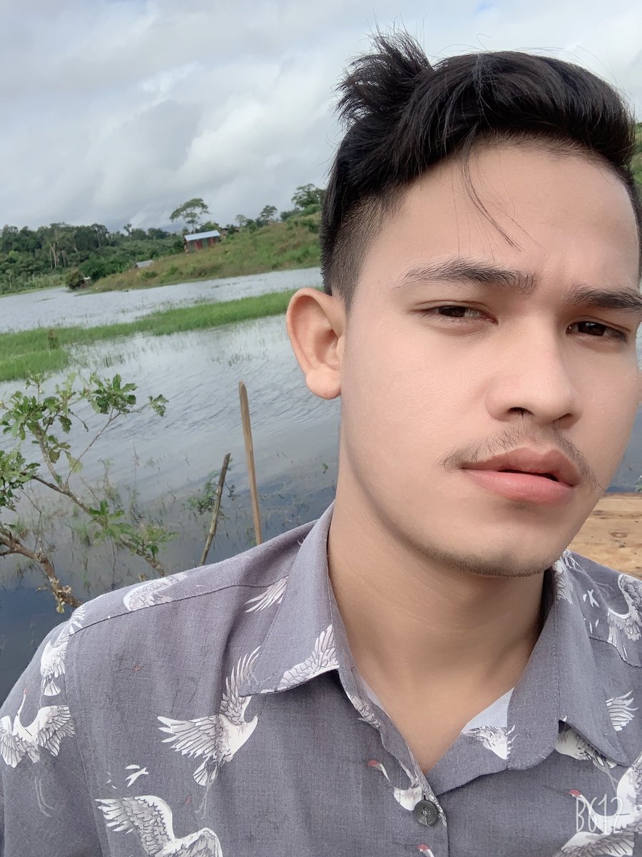 Sad ចង់ដើលែង😭😭