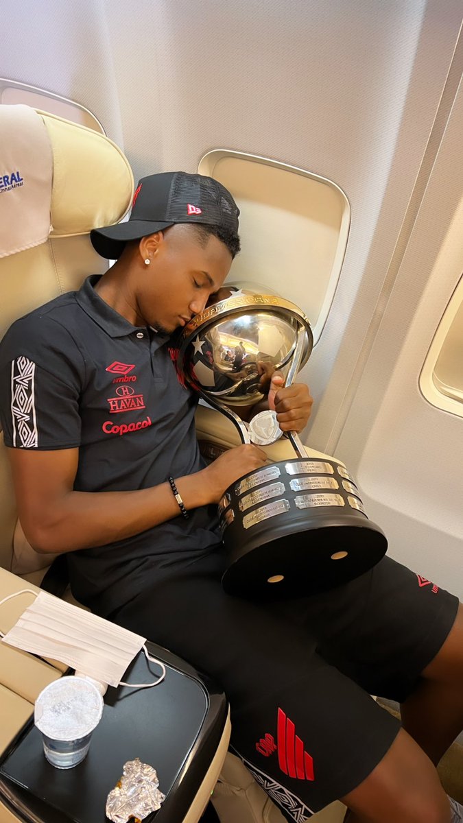 6Abner's tweet photo. 😴🏆❤️ https://t.co/4NXszmpKia
