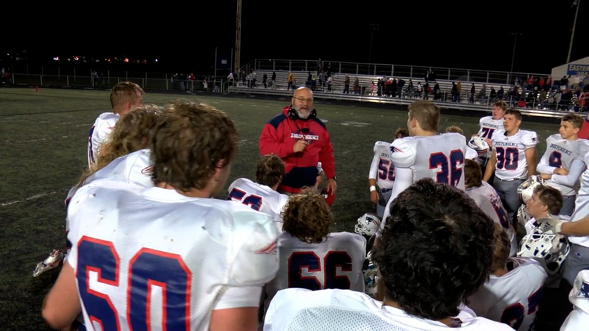 MetroNewsSports's tweet photo. Class AA Semifinal:

No. 14 Bluefield (7-3) at No. 2 Independence (10-0)

Friday, Nov. 26 at 1:30 p.m.

#wvprepfb https://t.co/C8HBoRaDXo