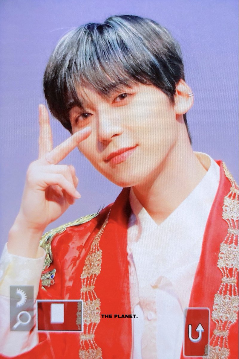 theplanet627's tweet photo. 211121
#건희 #이건희 #KEONHEE
#ONEUS #원어스 https://t.co/aOygnmjY8u
