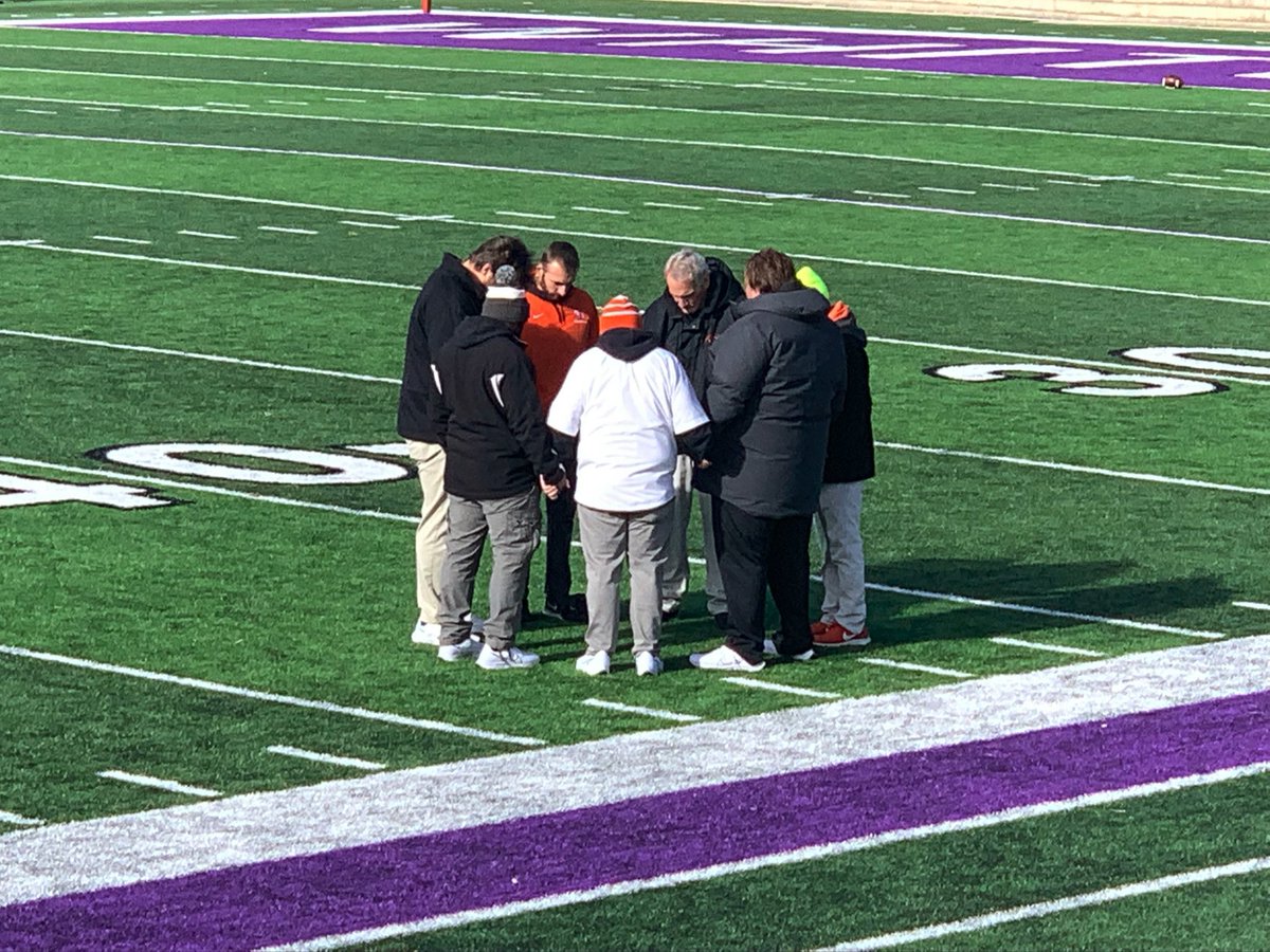 HillCoach's tweet photo. And this is why I know Nick is at the right college and in the right football program! #MenOfGod #CoachesOfHisUltimateCharacter #emapfootball @EMAPFootball https://t.co/pgfhnfJStk