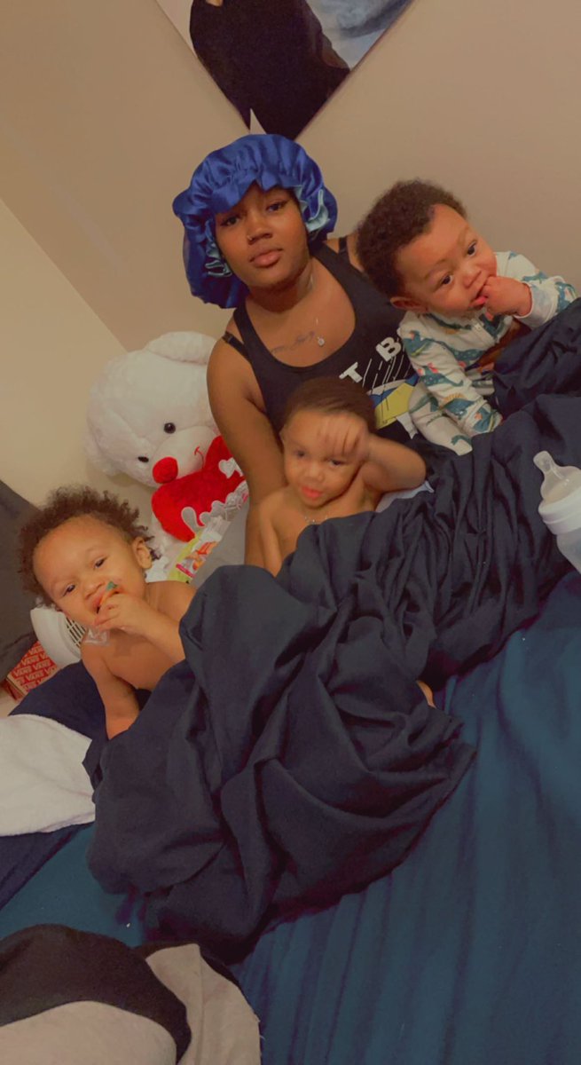 _LittleNaee's tweet image. I never have time to myself, this is 24/7  #boymom  😂🤦🏽‍♀️❤️