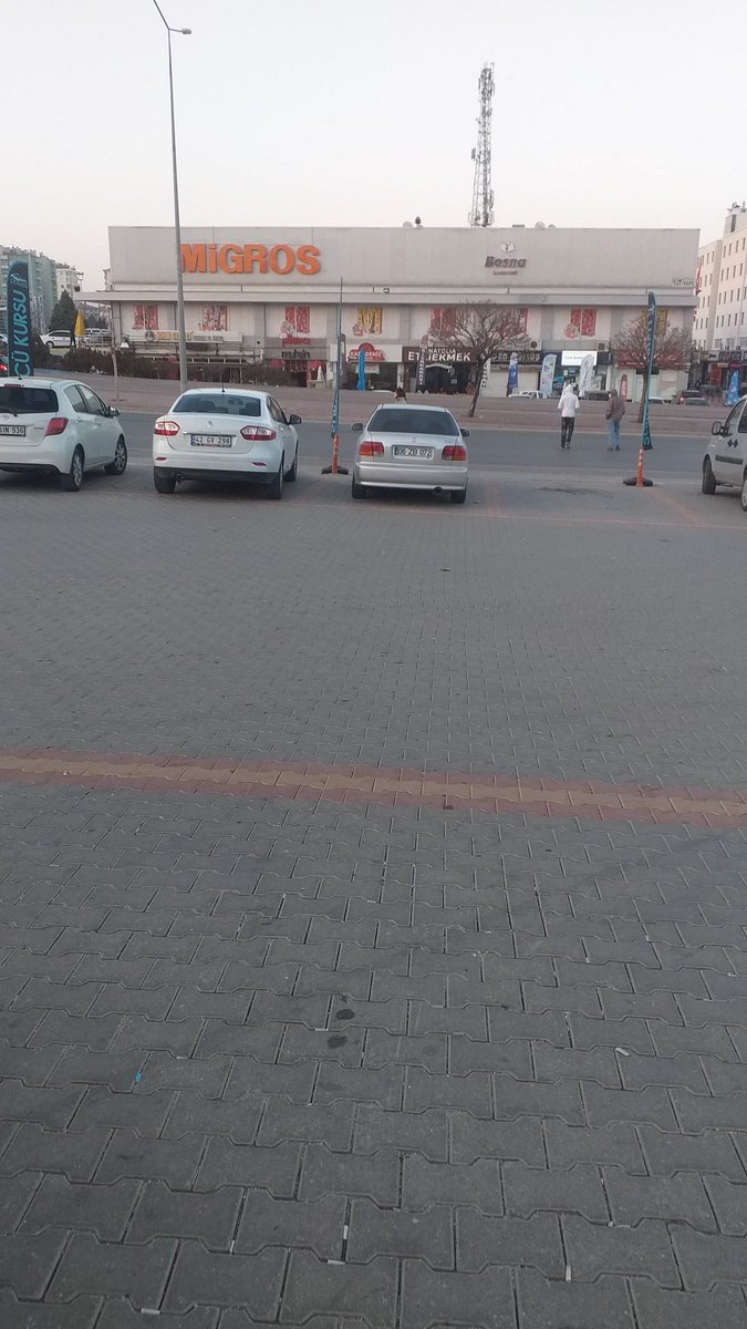 Konya ve çevresi gizli dürüst şekilde sohbet ve ileriki zamanlarda görüşmek isteyen cift varmı tek erkek fantazisi ve hayali kuran çiftler mesajlarınızı bekliyorum