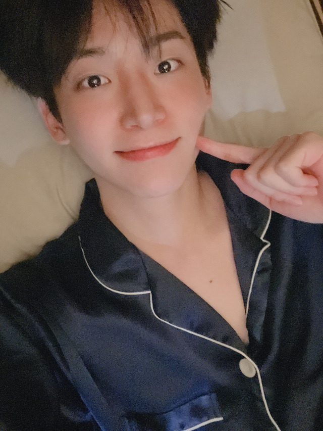 cravityfancafe's tweet photo. 211121 #구정모 공카

러비티 잘자요 사랑해❤️ https://t.co/dScP0r5OoQ