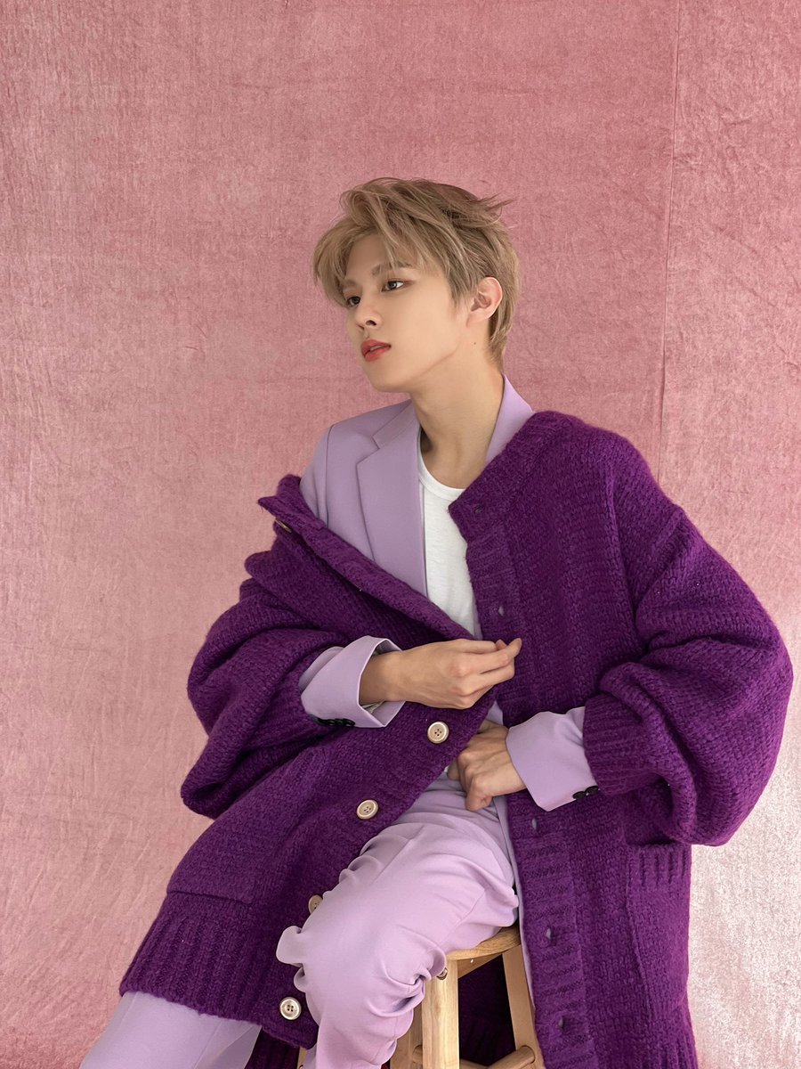 x1_forevertm's tweet image. หล่อมาก สวยมาก ผัวมาก ชั้นรักเขา
แวะมาอวยแค่นี้แหละ