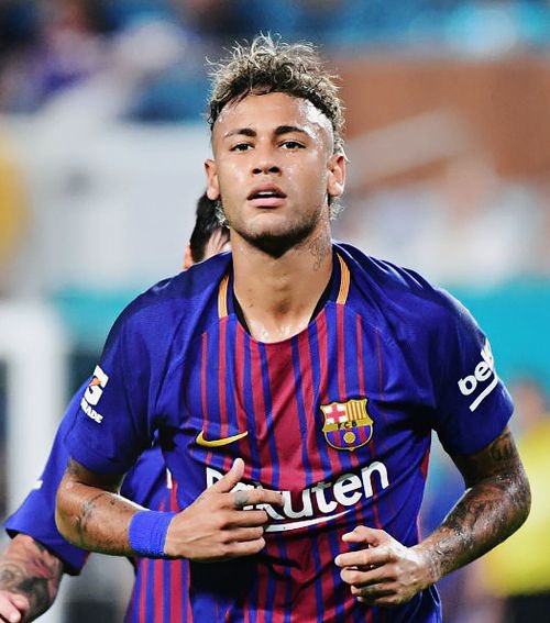 neymarsofine's tweet photo. Brazilian footballer ☺️ https://t.co/9CscLhq8Z2