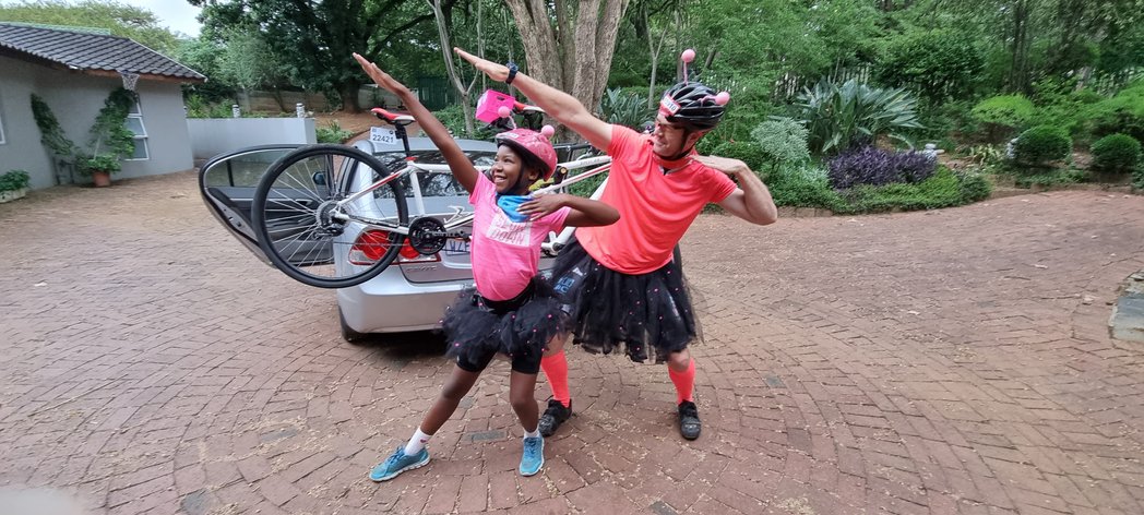 davidreynders's tweet photo. Ready for #947Joburg with Bex. We're raising money for the https://t.co/gnewdFaMLo please contribute if you can. @BroosDennill https://t.co/Aqt3ztKjhI
