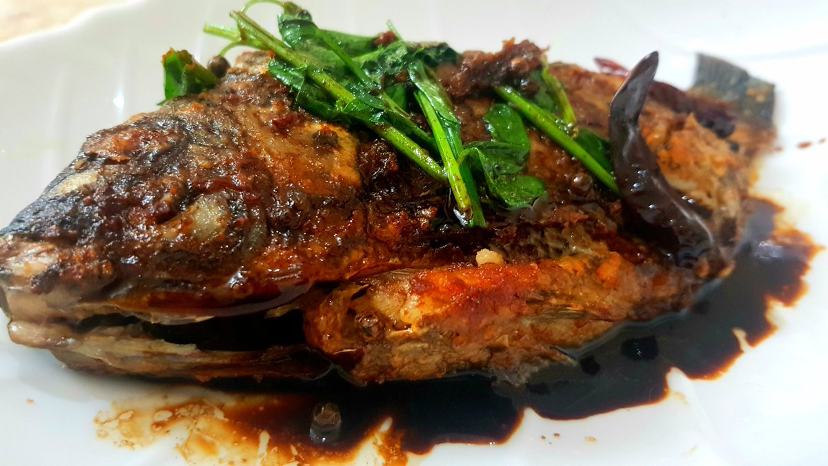 TFamilyCooking's tweet photo. Today's Menu
Asian Style Crispy Fish with Special Sauce

Click the link below to SUBSCRIBE our YouTube channel for more amazing recipes ⬇️
https://t.co/NkeYohhUuE

#RecipeOfTheDay #Recipe #homeMade #homecooking #fishrecipes #cooking #food #foodie #foodblogger #foodphotography https://t.co/WnFpO3donj
