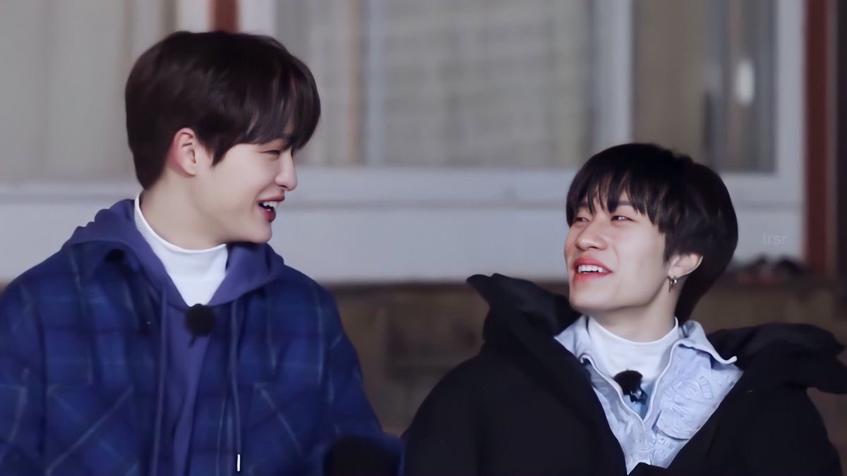 ป๊า หนุอยากกินหนมอะ ๆ (* ॑꒳ ॑*   )