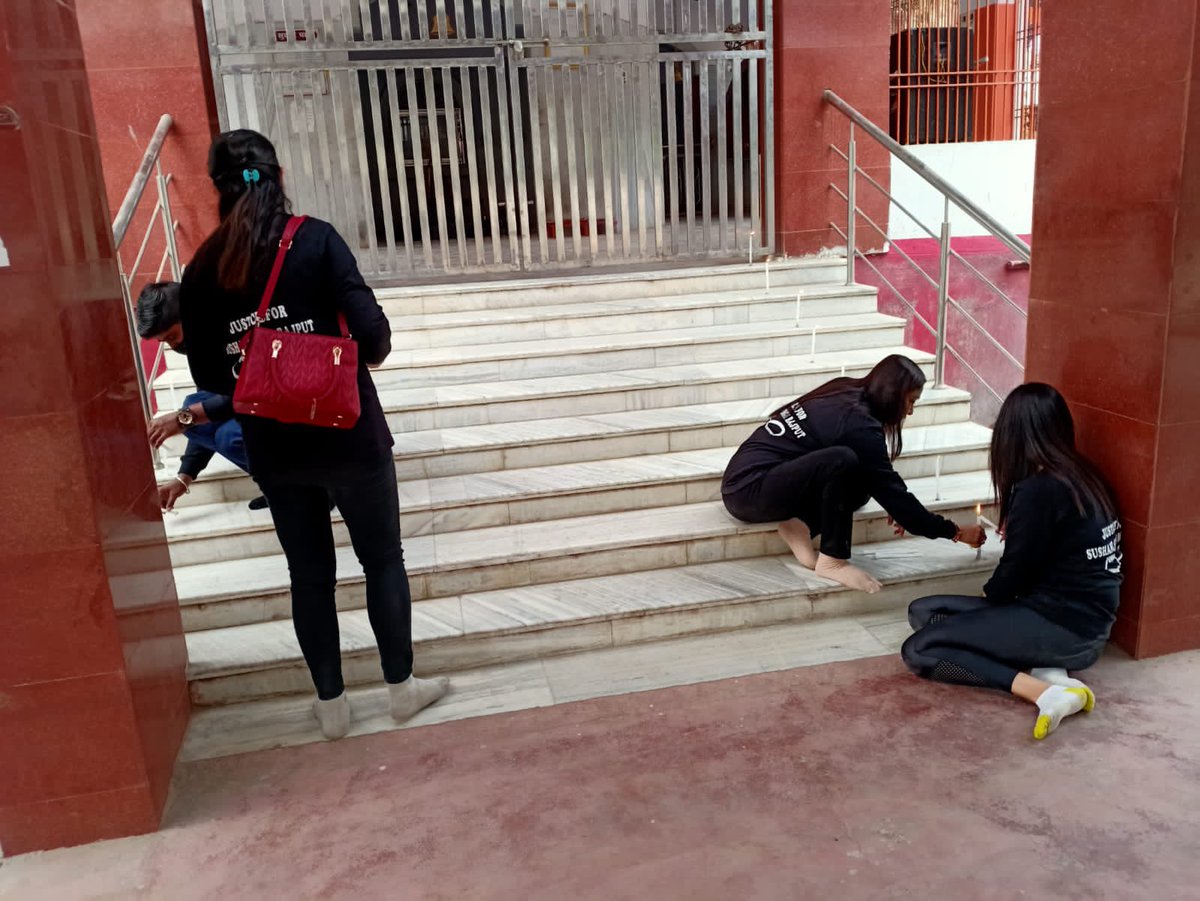 deepali 🇮🇳 ( MODI KA PARIVAR ) tweet media