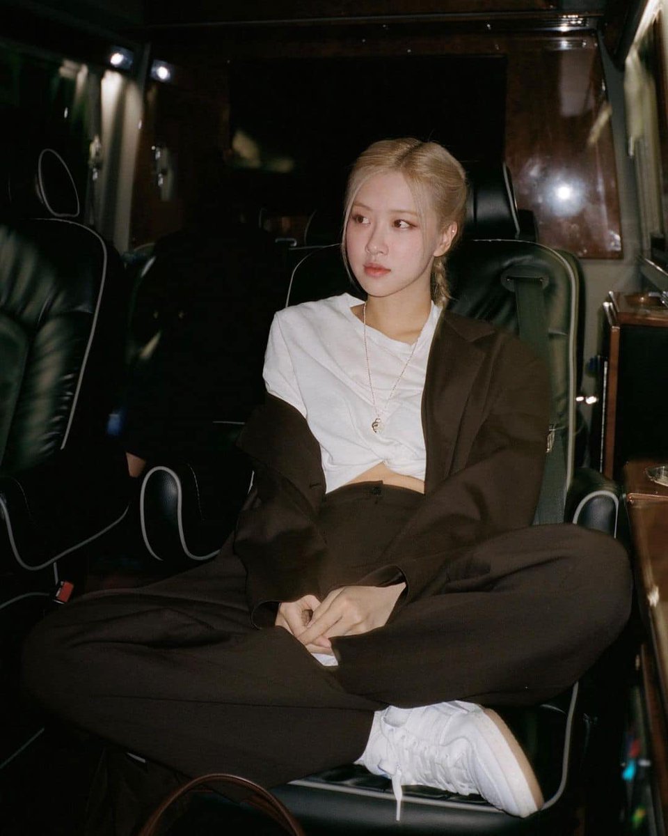 I vote #MAMAVOTE #rosé