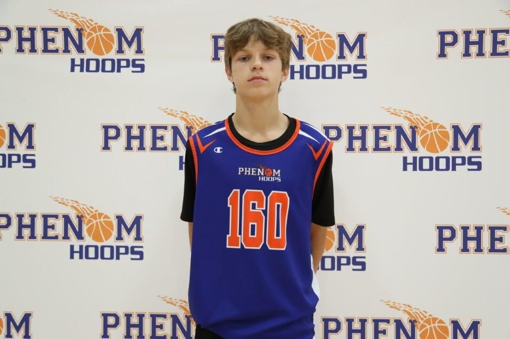 Phenom_Hoops's tweet photo. Phenom 150 Session I Camp Evaluations: Team 6
#PhenomHoops 

- Dean Ruthstrom
- Jalen Mills
- Chris Oldham
- Orlando Burch
- Kendall Salter
- Jamison Graves
- Eli Osborne
- Max Murash
- Mitchell Leroux
- Aaron Hall

Read: https://t.co/WNWfLMPXFF https://t.co/L8OK3fmgN9