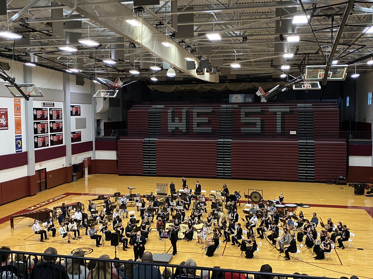 WaterlooHSBands's tweet photo. Congratulations to Molly Grohmann for her participation with the ILMEA District 6 Senior Band and to Emma Wittenauer, Brenna Shufelt, Indy Otero, and Christian Hodges for their participation with the District 6 Senior Choir!
We are so proud of you!
#WaterlooMusic https://t.co/aZSFln9lOc