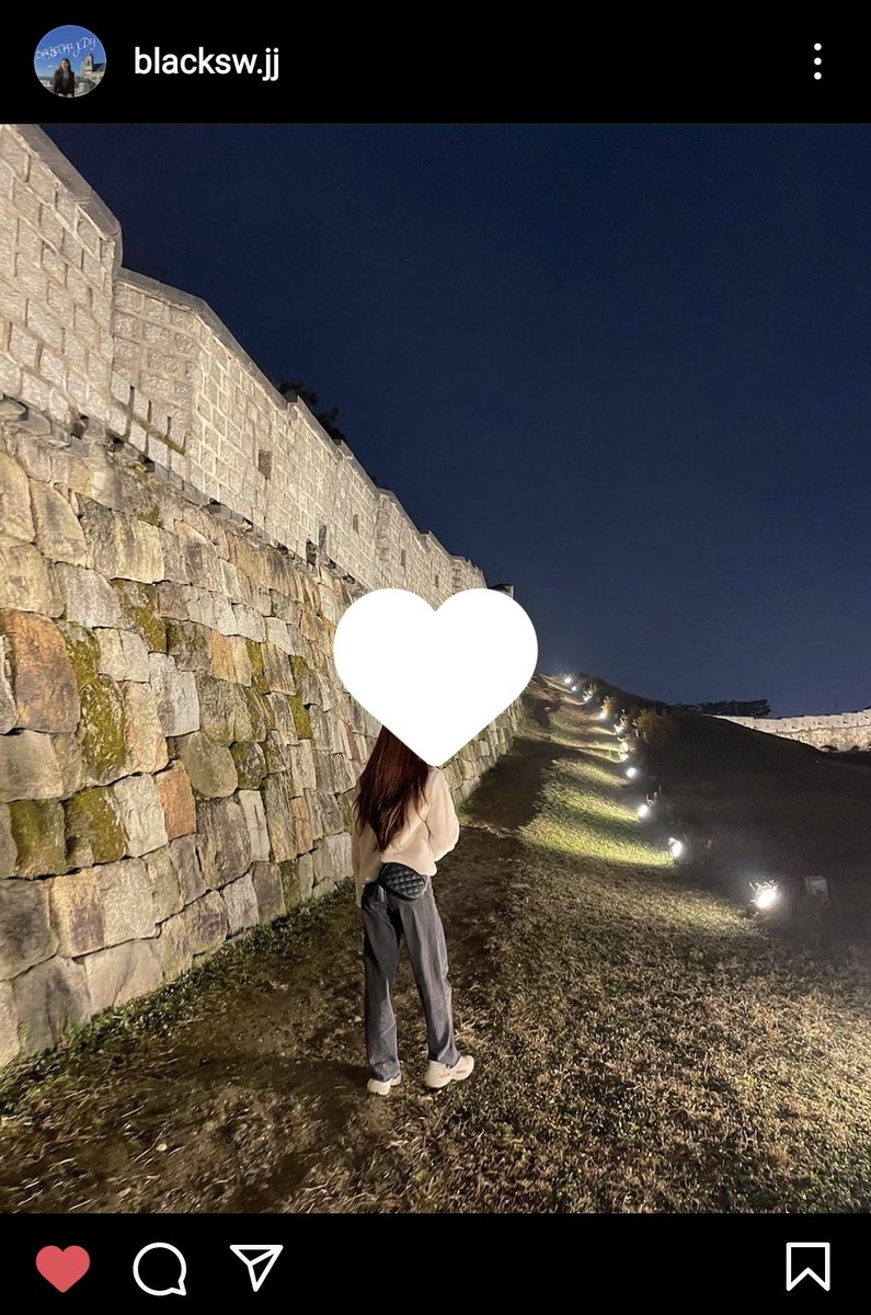 LUMINARSENE's tweet photo. 📷 INSTAGRAM 211121

Judy [blacksw.jj] visite un palais de nuit 

🔗:https://t.co/GtwZhkWnnS https://t.co/n3TmMwOVW6