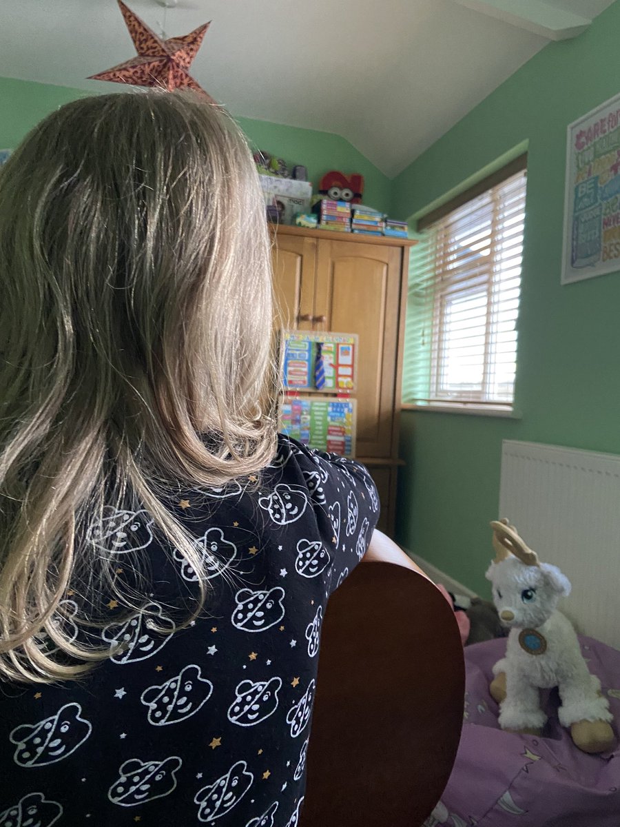 AndrewJAston's tweet photo. My 6 year old daughters regular Sunday afternoon performance now has an audience member. Should I be worried that she is taking requests and asking how to play while standing up..only self written songs allowed..current song is “love is for everyone” #futurefolksinger https://t.co/nTpNlveYeV