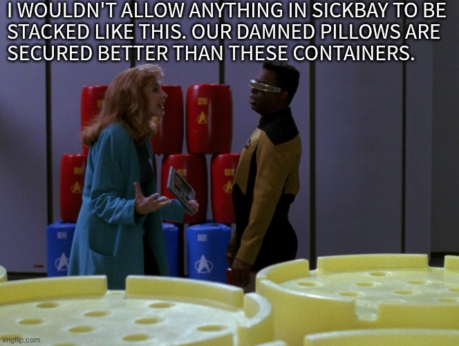 #tngmemes #startrekmemes #doctorcrusher #cargobay #startrektng