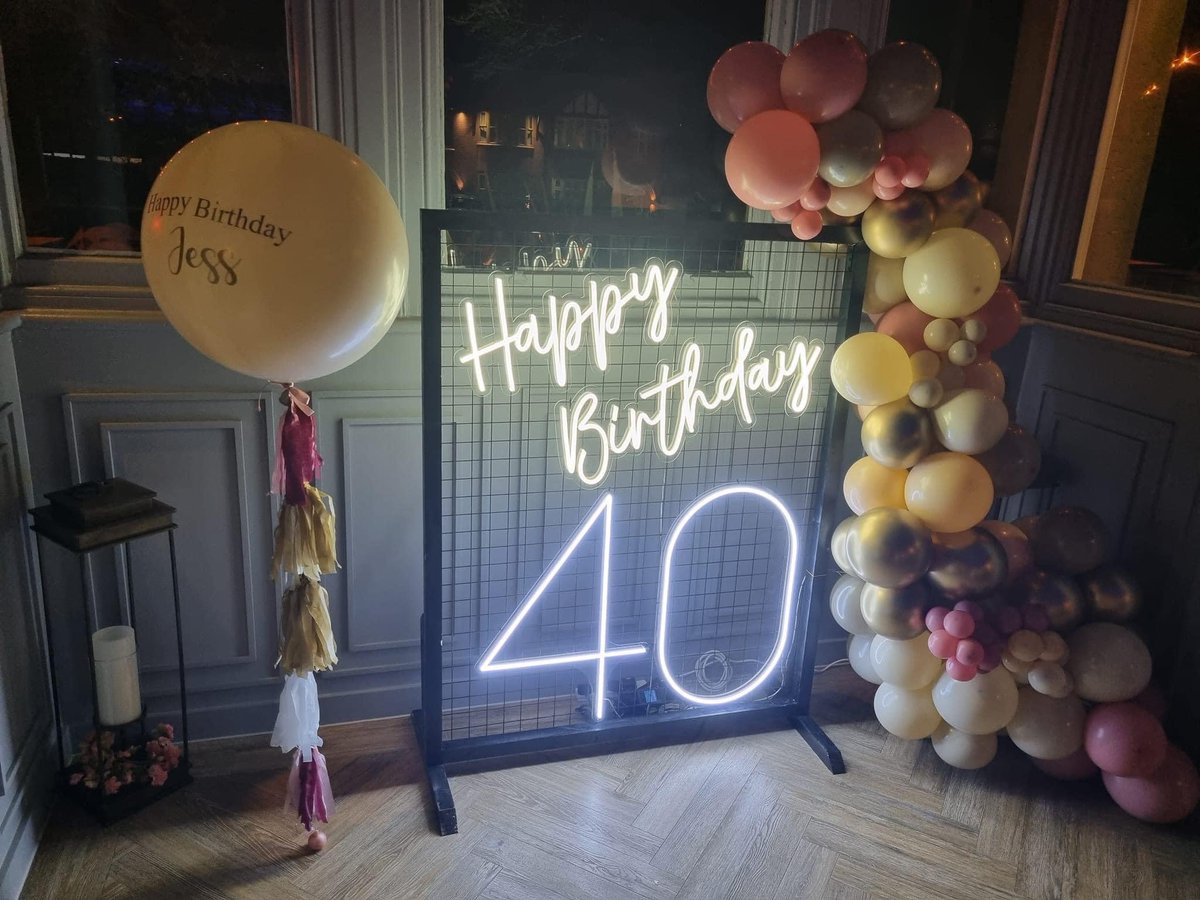 Gareth Chalk tweet media