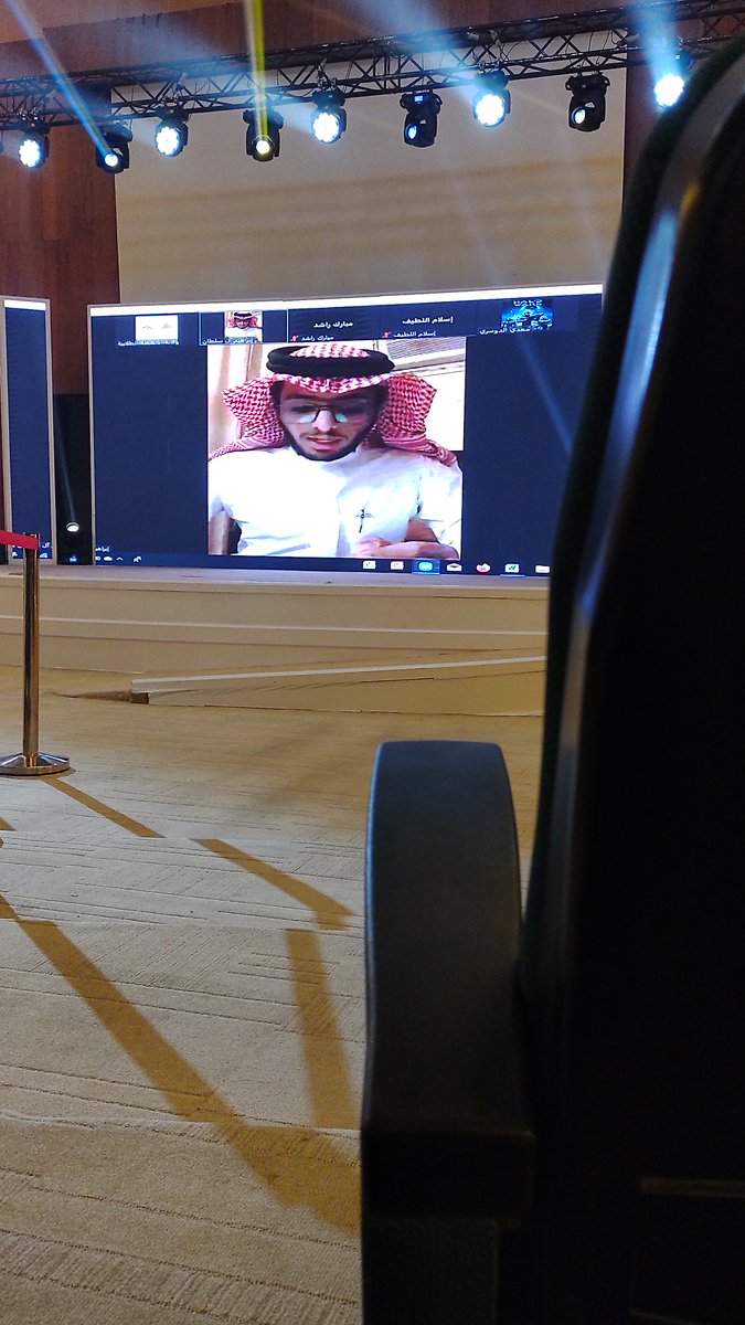 لم تعد حدود المكان عائقا امام الابداع. 
تحكيم بعض المشاركات عن بعد في مسابقة مواهب ٦ في جامعة  الامير سطام بن عبد العزيز بالخرج.