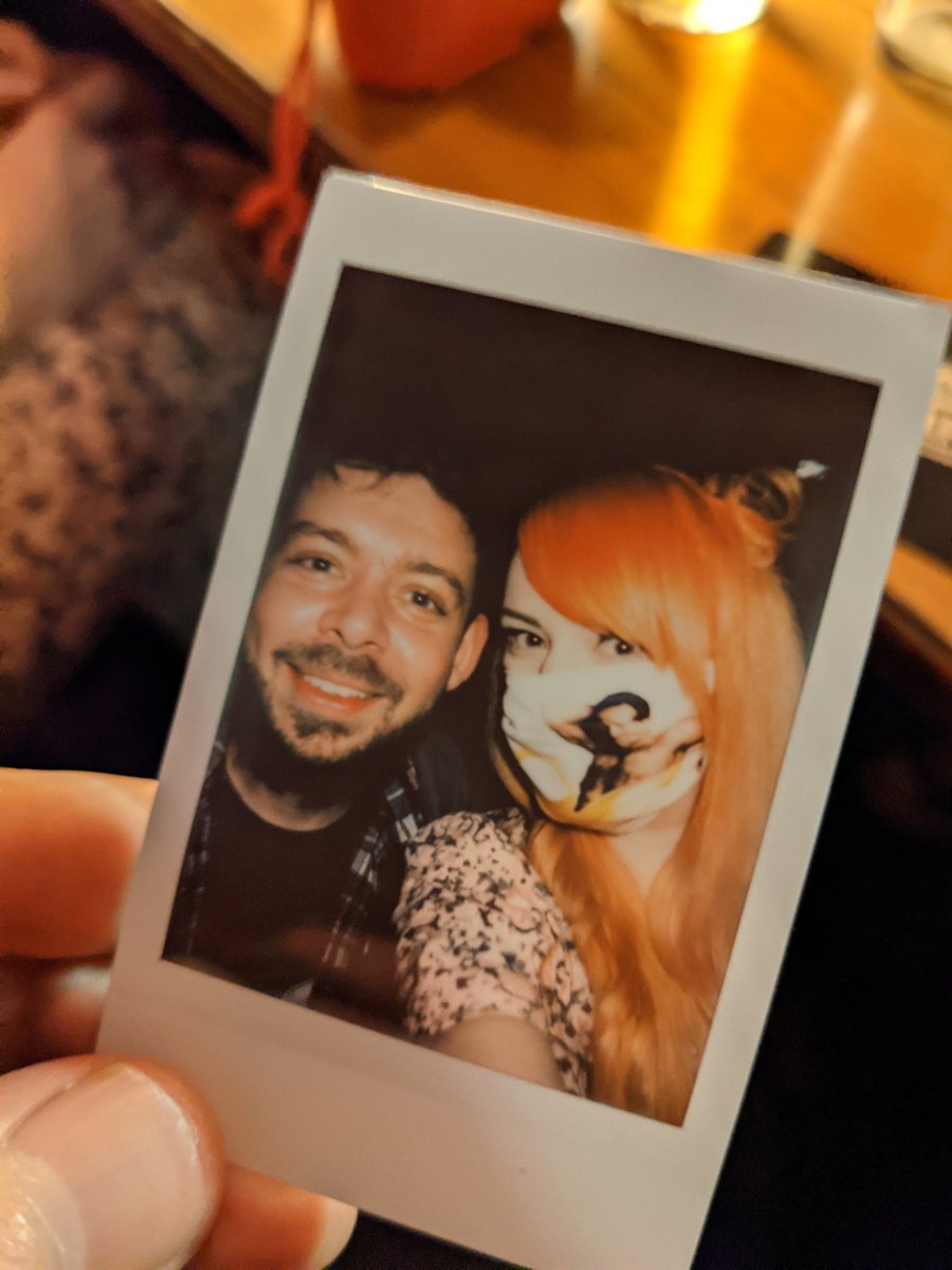 SuppleFingers_'s tweet photo. This new thing of meeting people that live in my pc is pretty cool @weesquadstrong @akira_direwolf @RenjiPls @samuraiJamie https://t.co/nAJjv6sZga