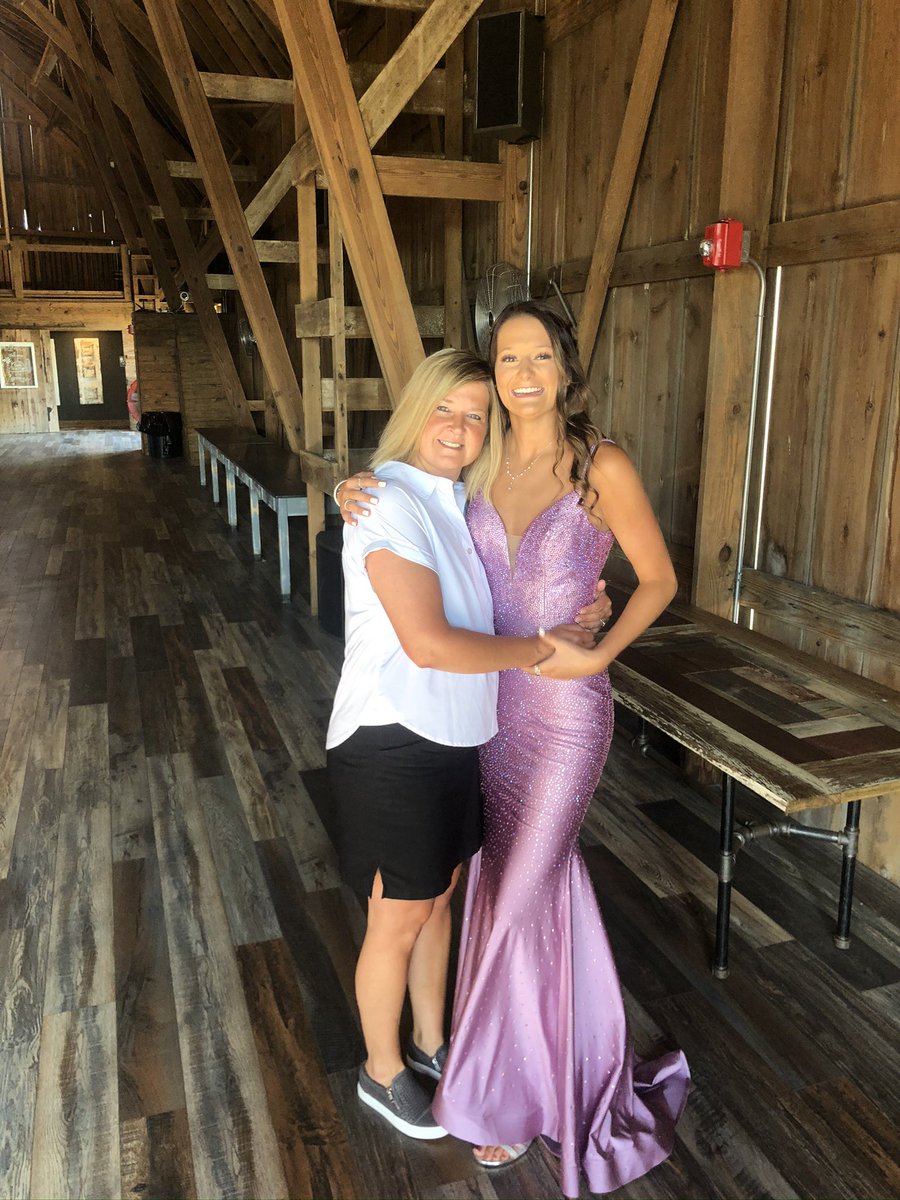 happy 50th to my bestfriend <3 everyday u inspire me. i hope you have the best day ever and i can’t wait for FL! i love you lots momma♥️♥️ <a href="/jeraines12/">Jen Raines</a>