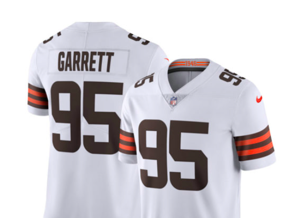 #GameDayGiveAway 

#Retweet this for your chance to win a Browns Jersey! 

*MUST be Following <a href="/CLEsportsTalk/">Cleveland Sports Talk</a>