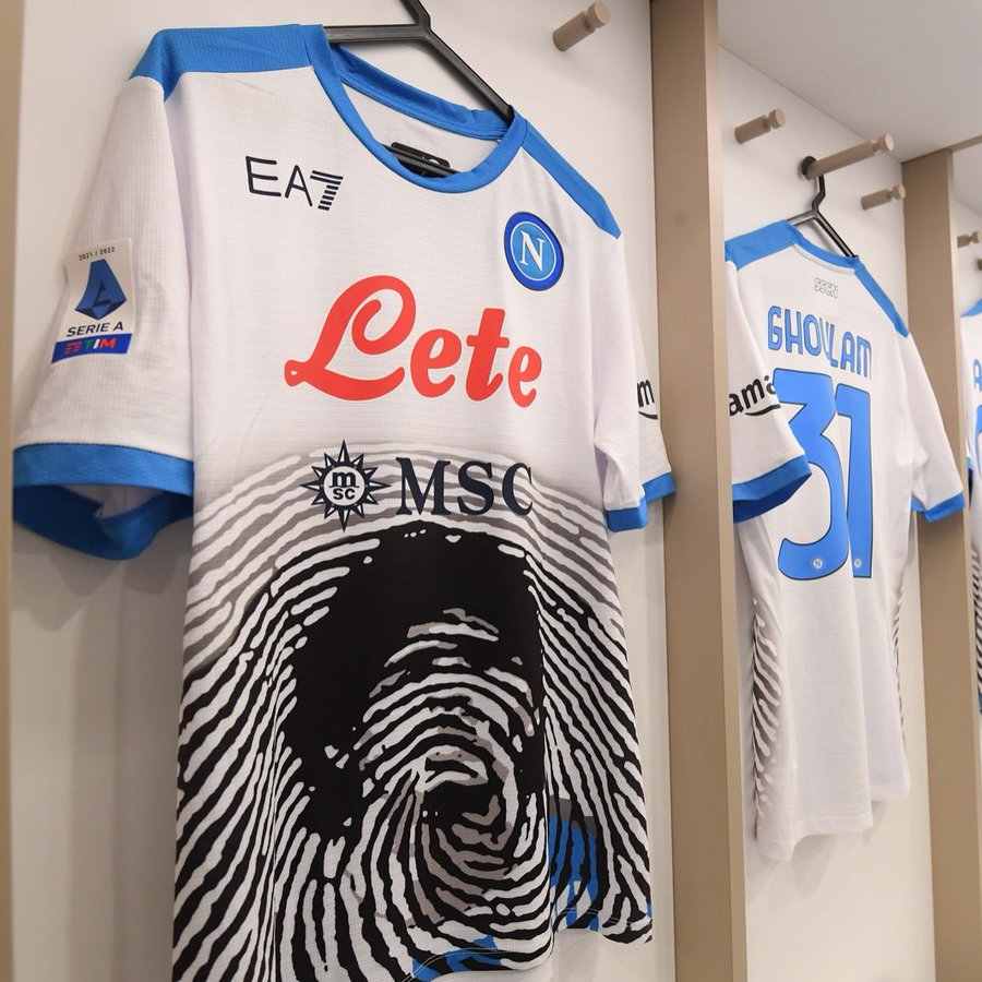 Official SSC Napoli on X: All set in the dressing room! 💪 The Maradona  Game shirt 👇 🛒 Official Web Store SSC Napoli:  🛍  Brand Store :  🏪 Official Store