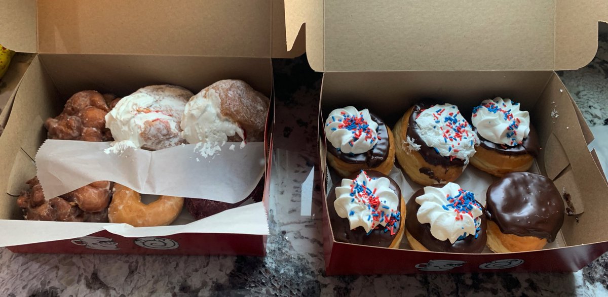 butlerstephenj's tweet photo. Best way to quickly rebound from a winless Saturday is with @PaulasDonuts on Sunday. You know what I’m talking about @CoachErvinNU!

Today’s going to be a good one. Good luck @NiagaraMBB! https://t.co/KrEtCE1AYd