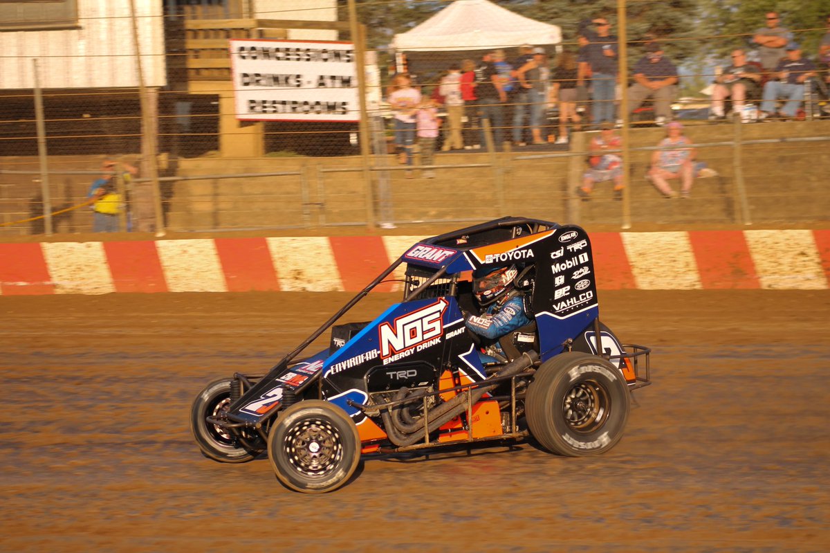 Fast Lane Media tweet media