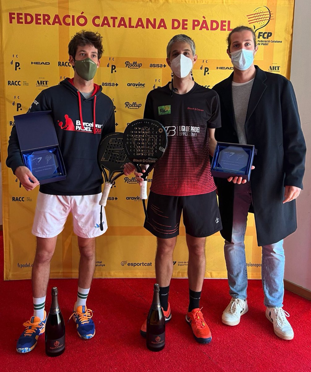 FCatalanaPadel's tweet photo. 🏆 Circuit Català #SlamFCP
📍Tot Pàdel Center
Final 🚹

La parella @EnricSanmarti i @ferran_bueno s’enduen el títol al guanyar per 5/7 6/4 7/5 a @arooomi97 Insa

Felicitats 🙌🙌🙌

#Pàdel #Català #MésPàdelQueMai #Terrassa https://t.co/fSCQFjDq0Z