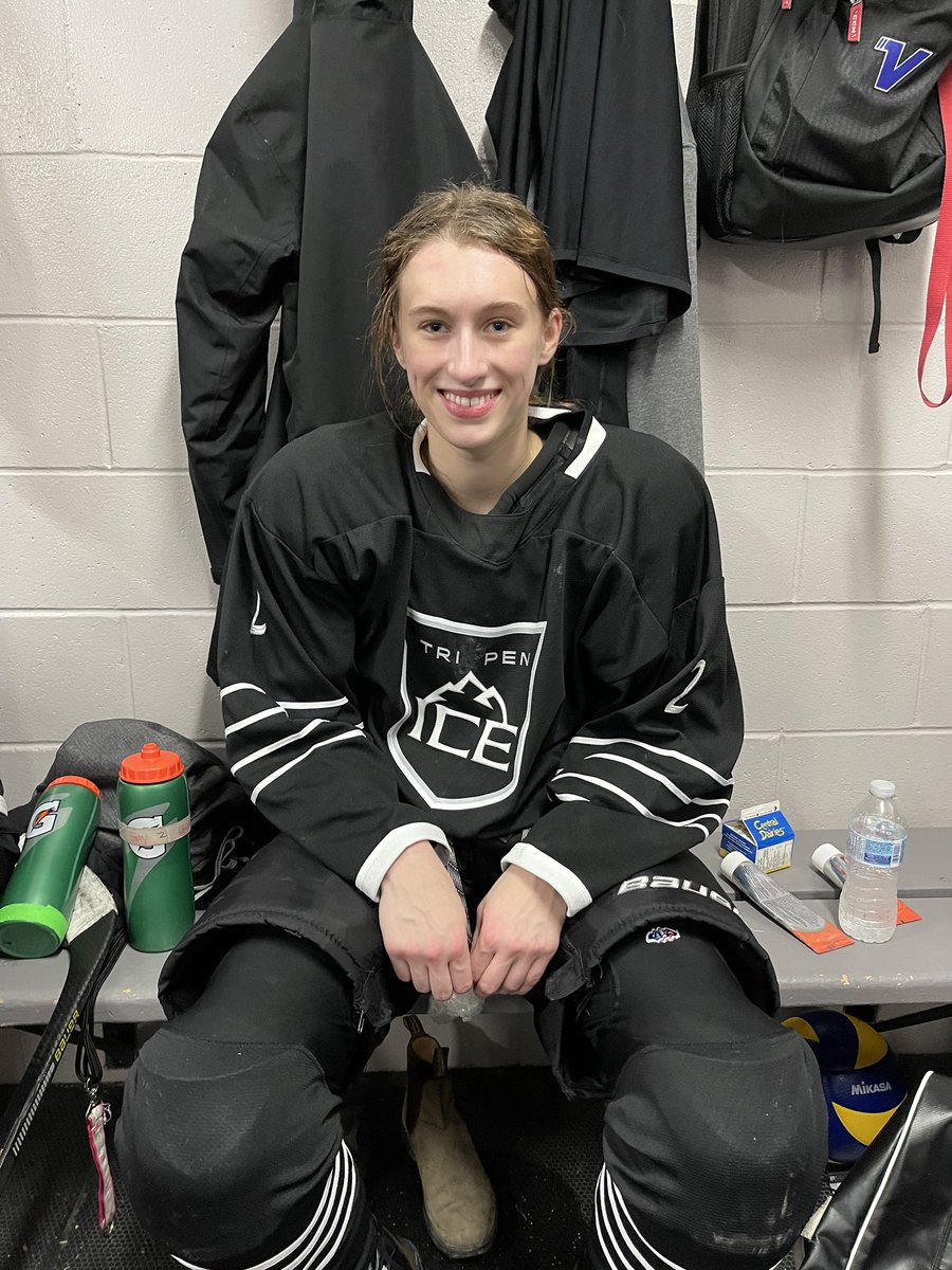 Tripen AAA Female U18 Team (21-22) tweet media