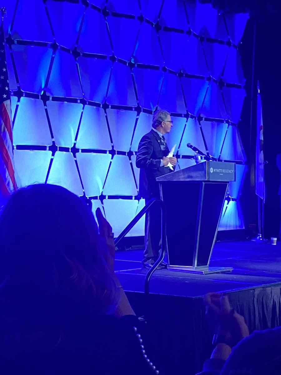 Congratulations to Board President Phil Pritzker on being named the recipient of the 2021 Illinois State Board of Education Thomas Lay Burroughs Award! <a href="/ccsd21/">Community Consolidated School District 21</a> #d21learns <a href="/ILschoolboards/">lL School Boards</a> <a href="/ISBEnews/">Illinois State Board of Education</a>