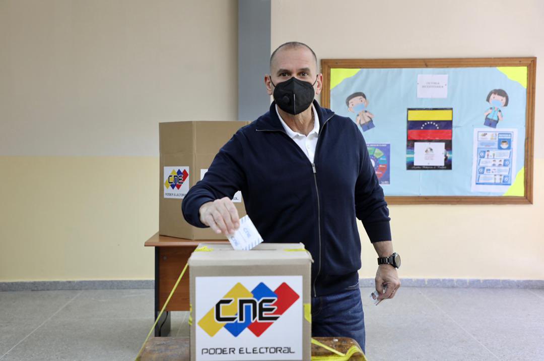 @FuerzaDinamica Remigio Ceballos Ichaso tweet media