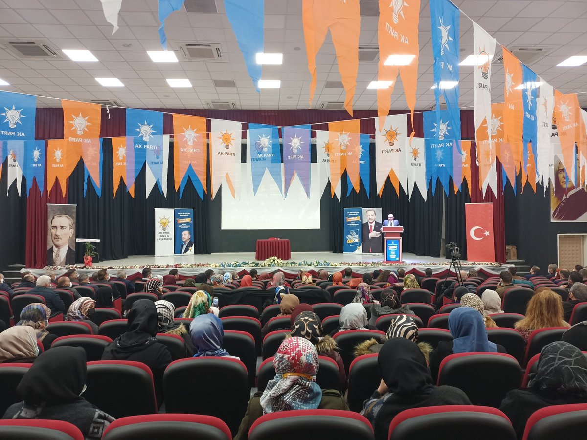 suat_guner's tweet photo. 'Bu Hikayenin Kahramanı Sensin' Temalı Eğitim Akademimizi tamamladık. https://t.co/vvmp6p1Mnu