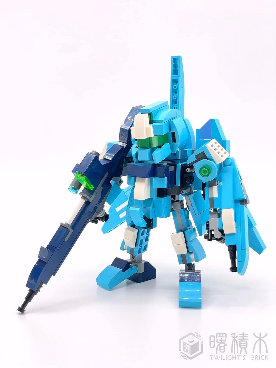 twilightsbrick's tweet photo. メガ・ビーム・ランチャーで武装したリゼルタイプC。

#lego #gundam #moc #hkmoc #mecha #legomecha #zetagundam #rezel #レゴ #ガンダム #zガンダム #ZII #リゼル https://t.co/2ecq16U5Bt
