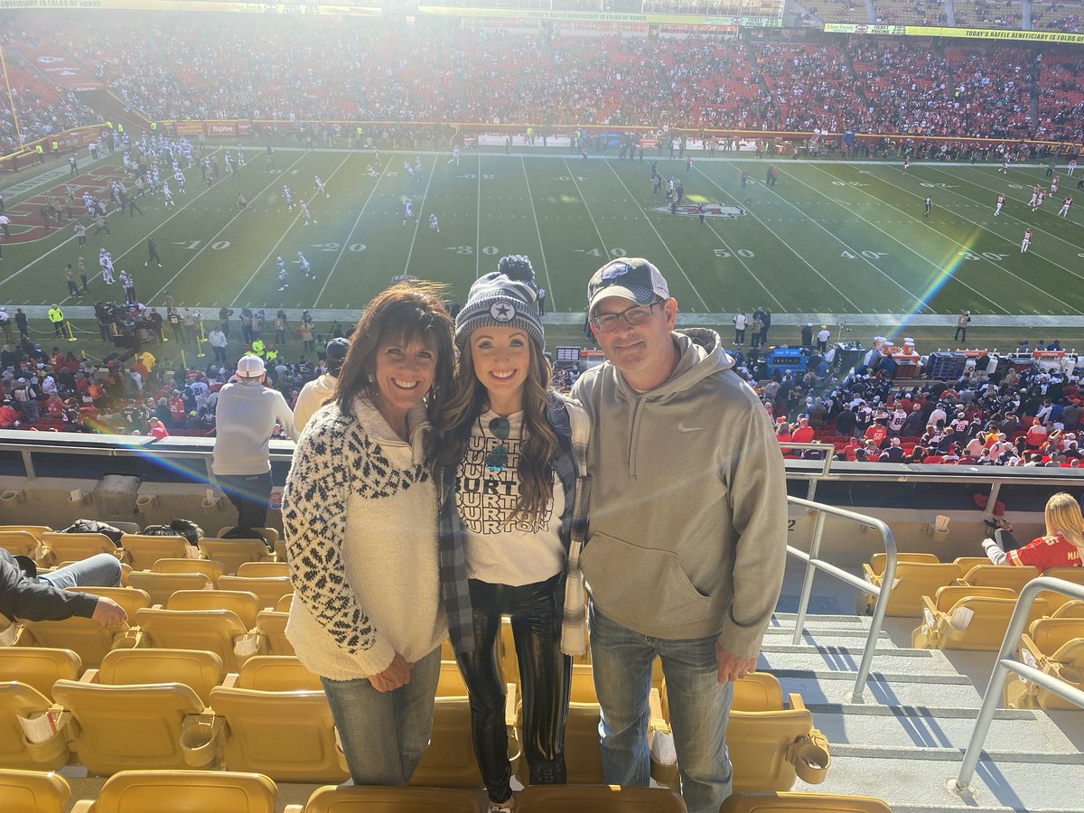 hinkleredsox's tweet photo. Supporting #33. Go Deante! https://t.co/O0OhQEFVv9