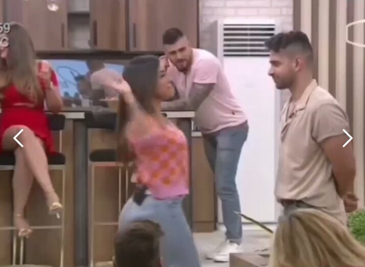 STae0602's tweet photo. No estoy bien gentee!!
Mañana se nos viene la misma dinámica en la que tuvimos el primer beso sebasley!!🙈😭

Vamoss no olviden votar ful por Sebas y Shirly!🙏
Tenemos que regresar a Sebas, justo en la mejor semana sebasley lo eliminaron💔
#VuelveSebasEPDA
#ElPoderDelAmor https://t.co/O2YDIv6XIr