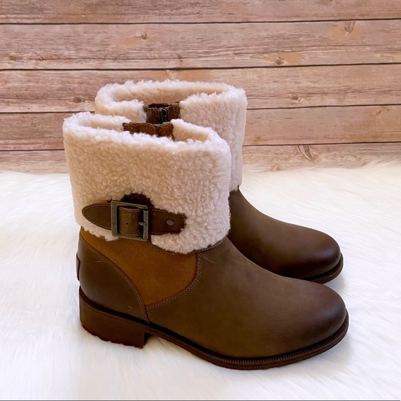 mt_mermaid's tweet photo. So good I had to share! Check out all the items I'm loving on @Poshmarkapp #poshmark #fashion #style #shopmycloset #ugg: https://t.co/LagUk4gOn2 https://t.co/c1TQPwD2QJ