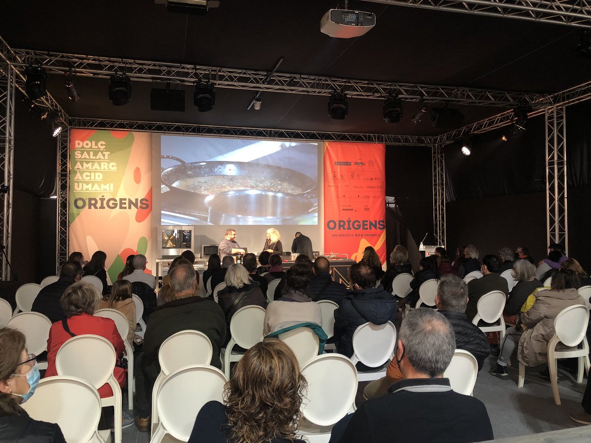 Eva Güibas tweet media