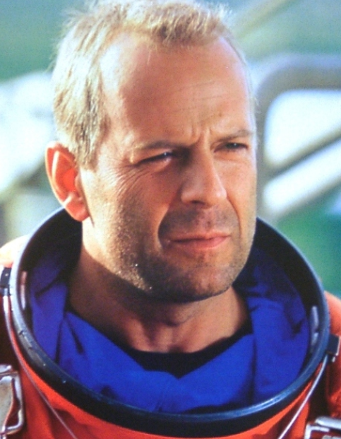 ServiverMan's tweet photo. @galaxy_sidus The Bruce Willis https://t.co/5poEHHGQtK