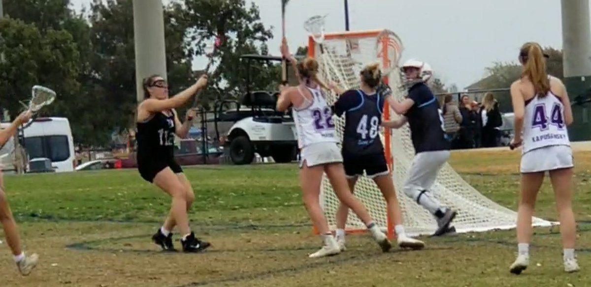 JuliaJLax1's tweet photo. Julia with the save? πͺπͺβ€β€ I'm not afraid of contact! π₯π₯ #DefenseRules Great tournament this weekend. #PresidentsCup @majorforcelax https://t.co/NPzKmyosqk