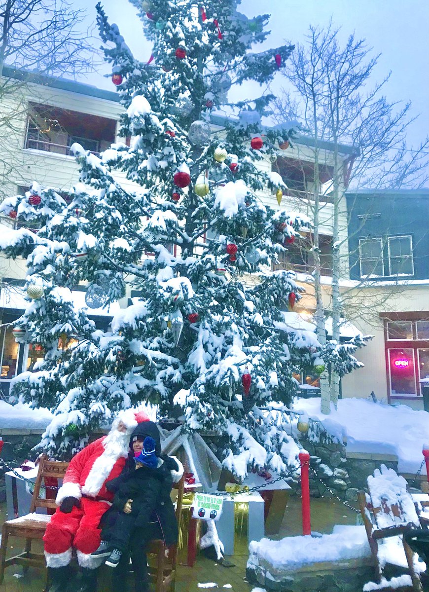 skisummitcove's tweet photo. Thanksgiving Weekend is full of family fun with the ...
#keystone #riverrun #holidayfun #christmastree #holidaycarolers #keystone #visitkeystone #exploresummit #thanksgivingweekend #wintercarnival #keystoneco #keystoneresort #frontrange #weekend #thingstodo #familyfun #visitsanta https://t.co/J0XPLeyYXF